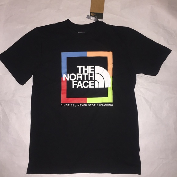 North face top - Picture 1 of 3